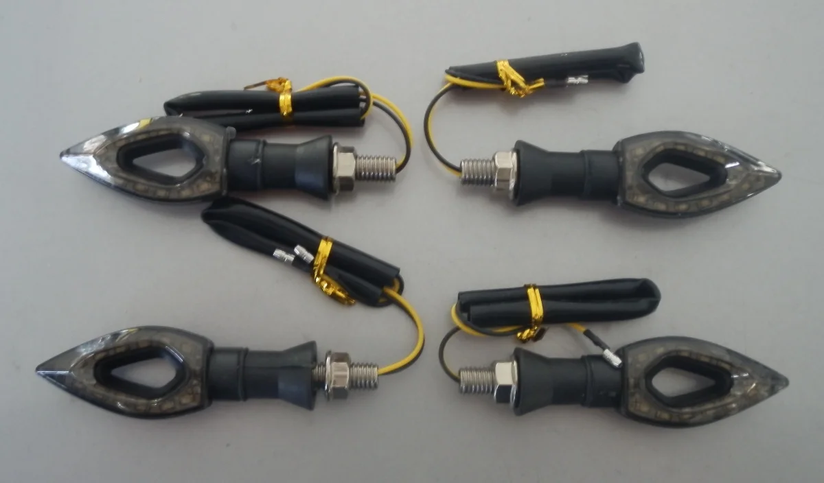 KIT INDICATORI DI DIREZIONE A LED